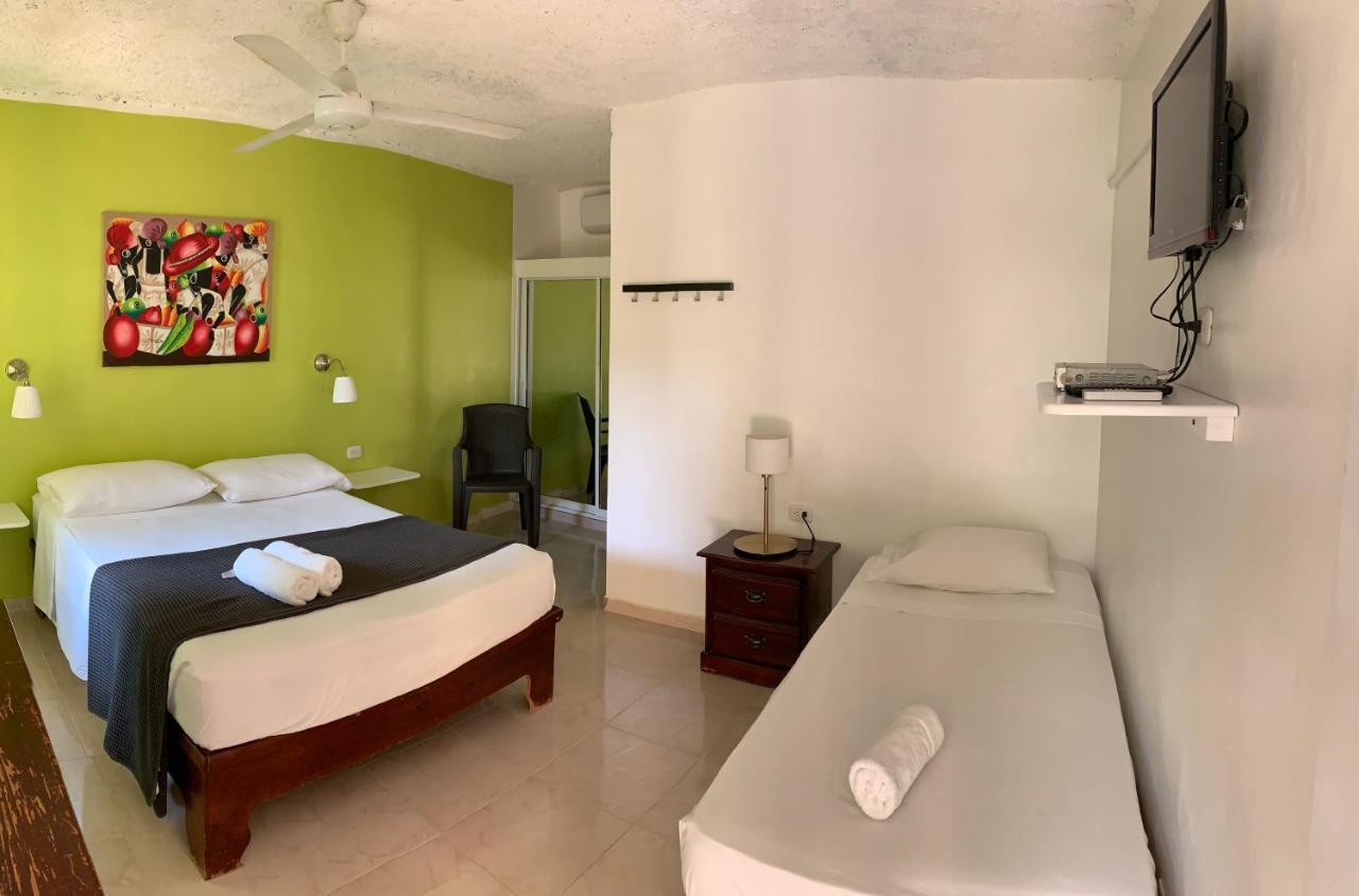 Hotel Pedernales Italia Republica Dominicana Exteriör bild
